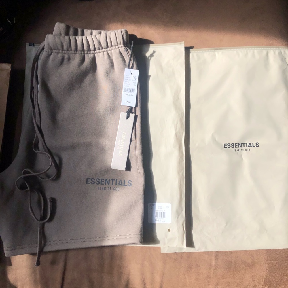 Fear Of God - Essentials - NWT -Small Sweat shorts